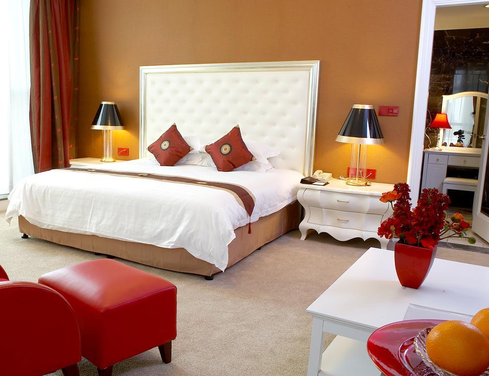 Mercure Shanghai Yu Garden Bagian luar foto